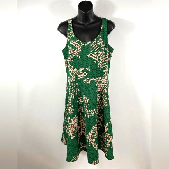 Manuhealii Dresses & Skirts - Manuhealii Dress Medium
